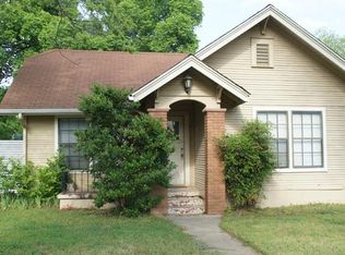 411 N Main St, Elgin, TX 78621