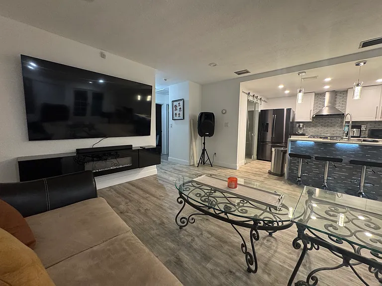 3510 SW 122nd Ave — Photo 5