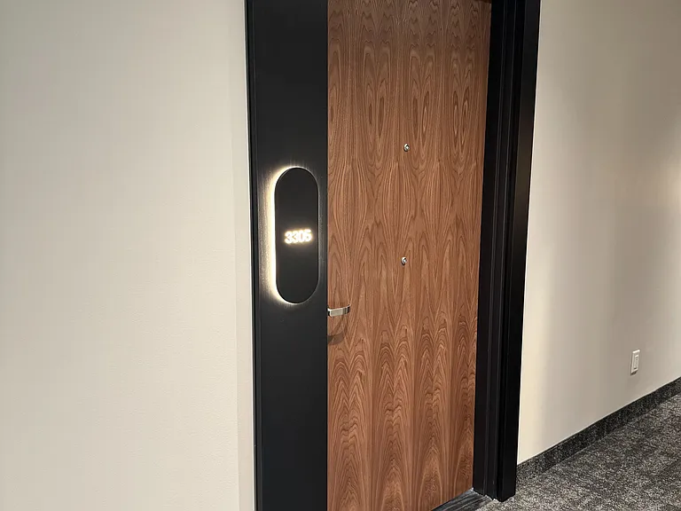25 Wellington St S #3305 — Photo 6