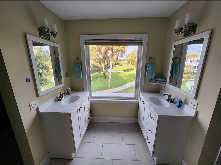 6 Frank Sottile Ln — Photo 6