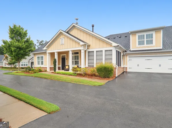 349 Cherokee Station Cir, Woodstock, GA 30188