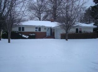 3693 Burbridge Rd, Cleveland Heights, OH 44121