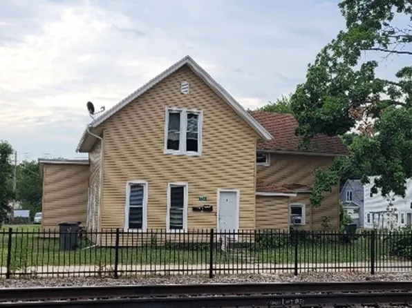 224 S 9th St, Goshen, IN