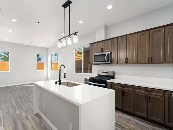 6732 Thomson Ct, San Diego, CA 92111