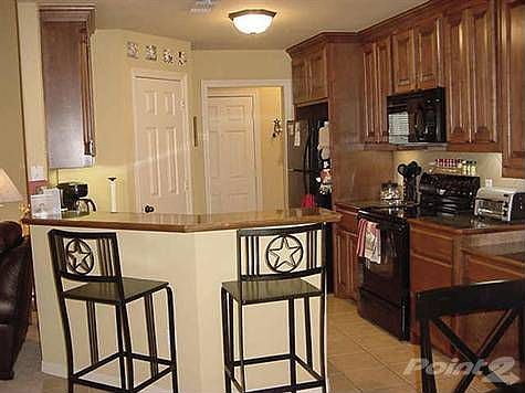 5th image of 2721 E Cedar Park Dr