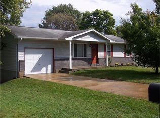 1623 Birch St, Pacific, MO 63069