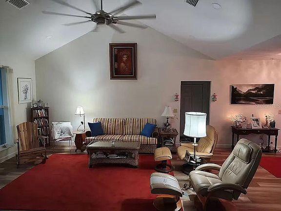 5th image of 2719 BROOKLINE AVENUE