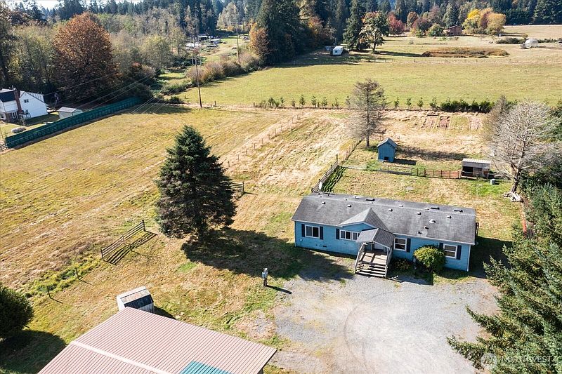2nd image of 14428 Jim Creek Rd