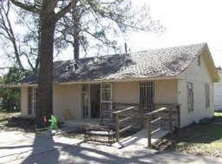 1023 W Lewis St, Conroe, TX 77301