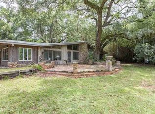 1041 Paradise Ln, Pensacola, FL 32506