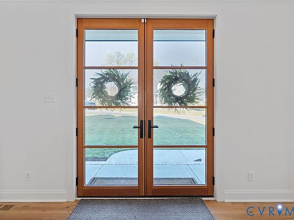 3rd image of 11513 Clear Bark Ln