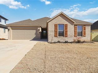7014 SW Orange Ave, Bentonville, AR 72713