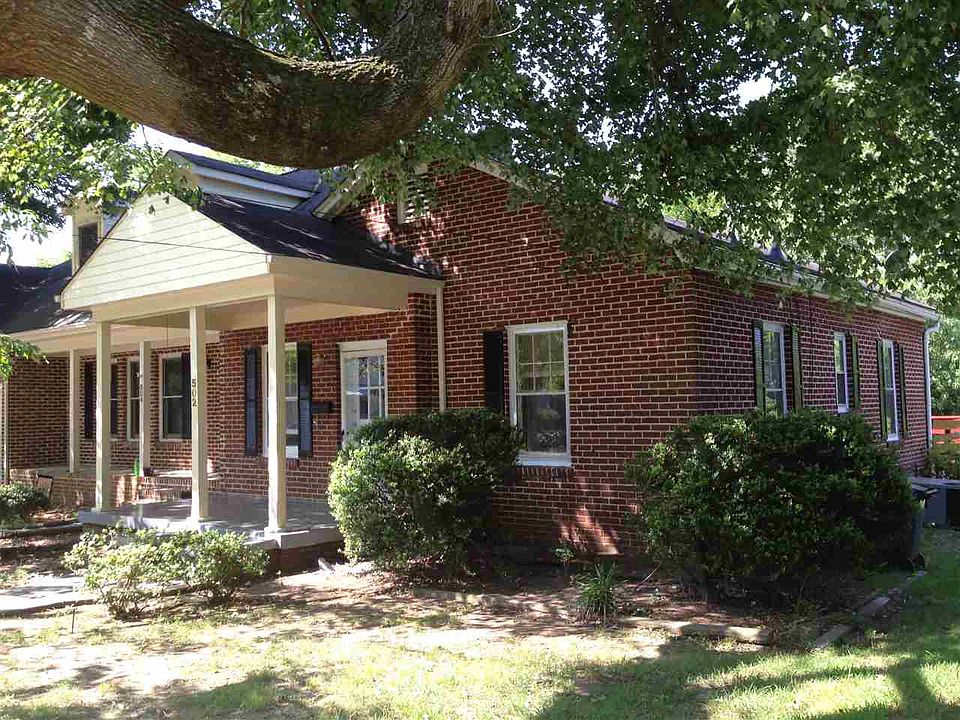 1st image of 502 Coggeshall St