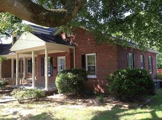502 Coggeshall St, Oxford, NC 27565