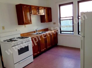 22 Saint Rose St #1, Jamaica Plain, MA 02130