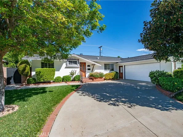 22449 Burton St, Canoga Park, CA 91304
