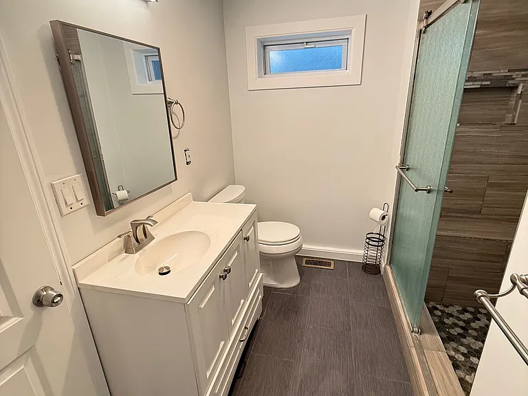 7 Southbridge Street Ct — Photo 16