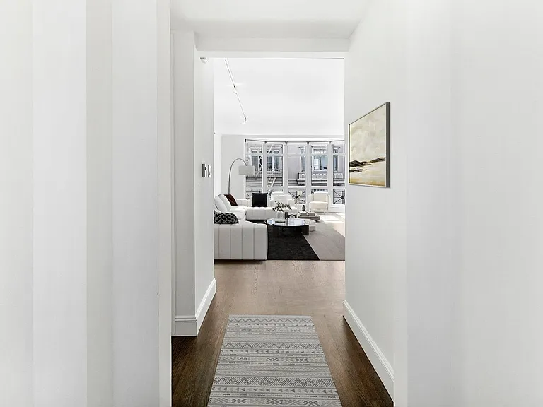 1340 Clay St #303 — Photo 5