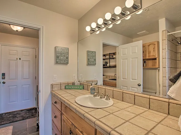 3524 N Fox Run Dr #1 — Photo 5