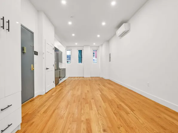1497 Myrtle Avenue image 1 of 12