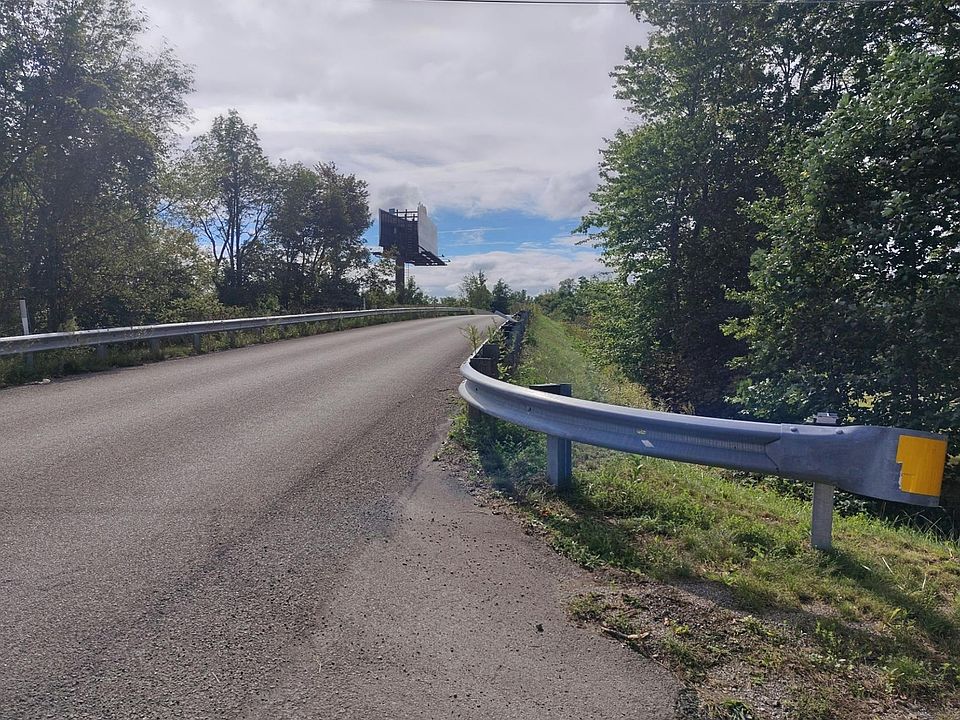 2nd image of 5192 Huntley Rd