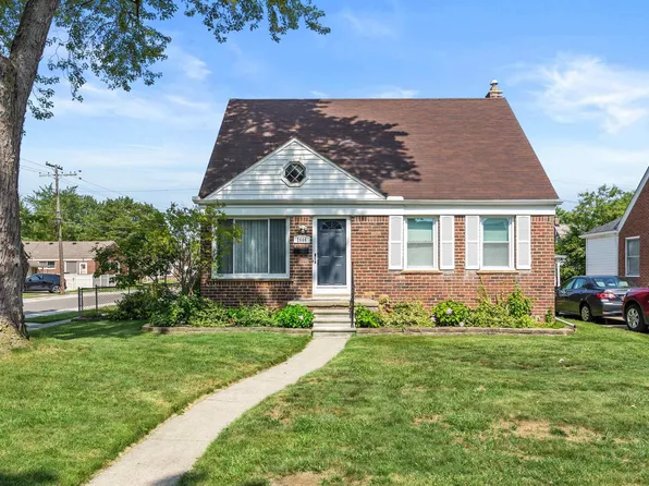 2666 Linden St, Dearborn, MI 48124