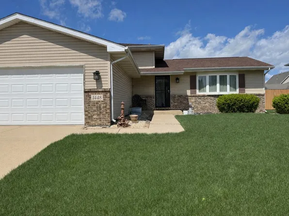 1448 W 86th Ave, Merrillville, IN 46410