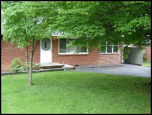 1st image of 217 Woodlawn Dr