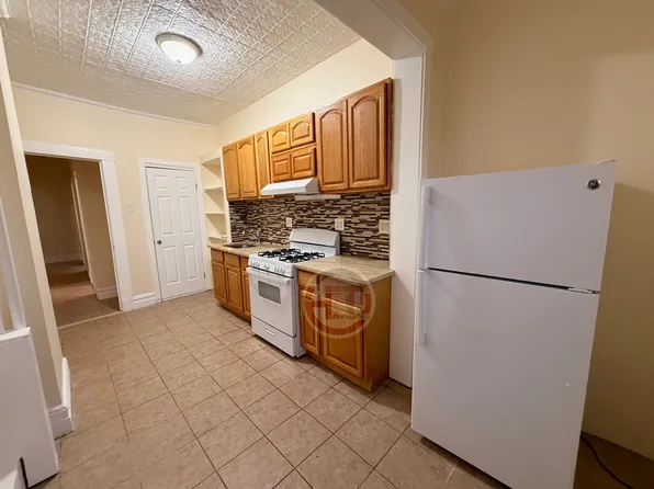(undisclosed Address), Bronx, NY 10462