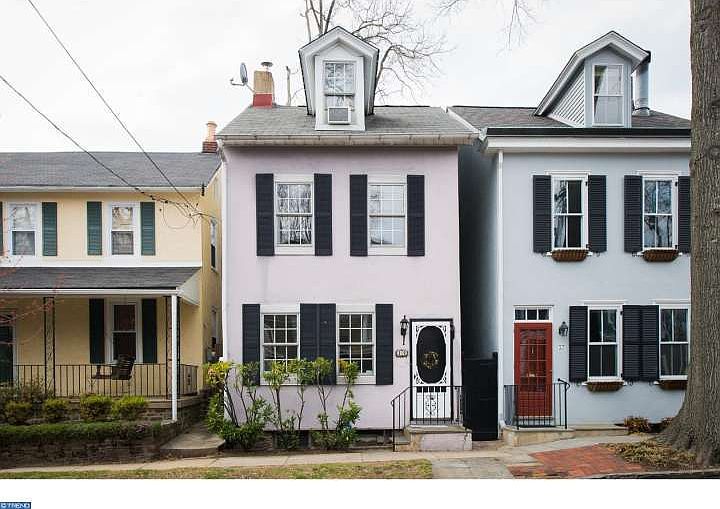 1st image of 39 W Willow Grove Ave