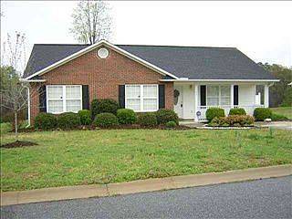 1st image of 107 Vista Hill Dr