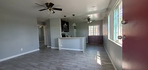 4255 1/2 Altadena Ave Photo 1