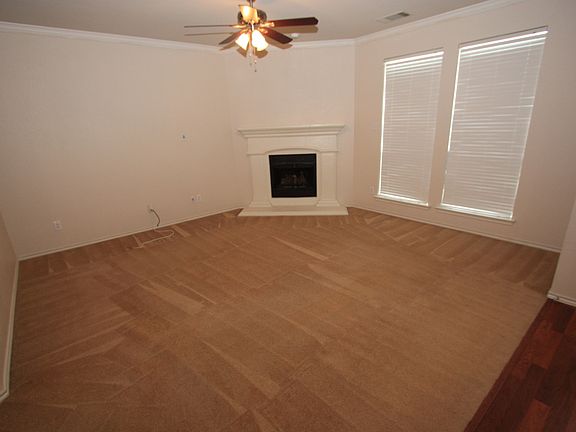 5th image of 6221 Claire Dr