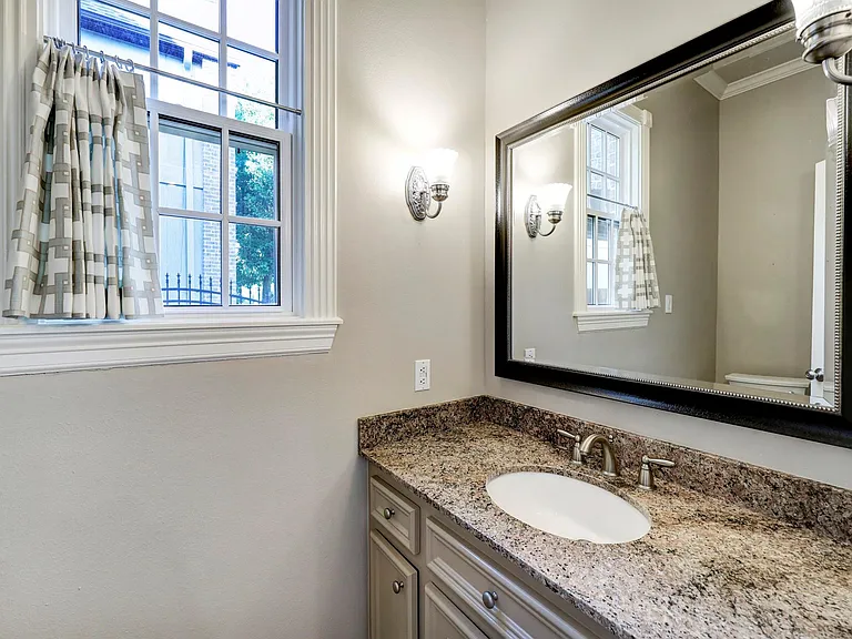 4120 University Blvd — Photo 12