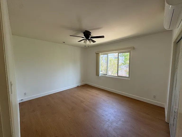 1115 Rexford Dr #3 — Photo 9