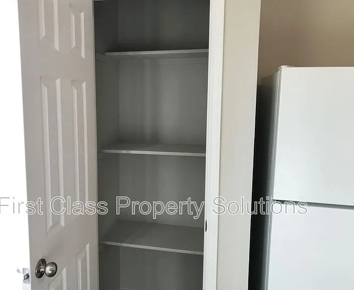 1716 W Antler Way — Photo 5