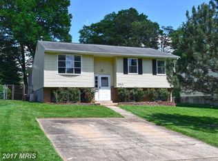 8915 59th Ave, College Park, MD 20740