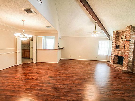 5th image of 3426 Brookbend Ln