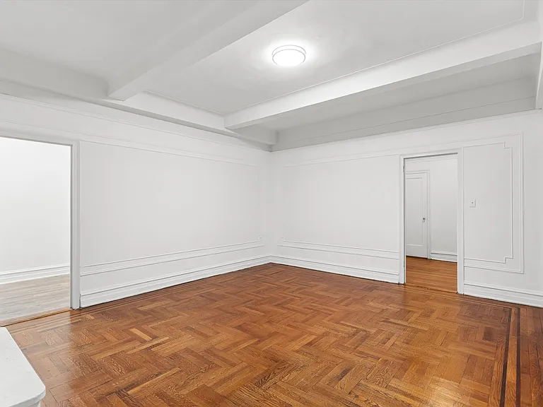 80-40 Lefferts Blvd #1G — Photo 3