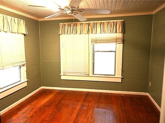 4th image of 8986 Julie St