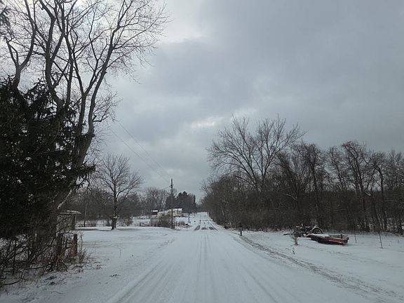 5th image of 8138 Rose Rd