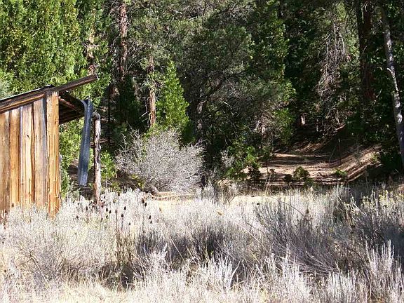 2nd image of Xx Cottonwood Ck Rd