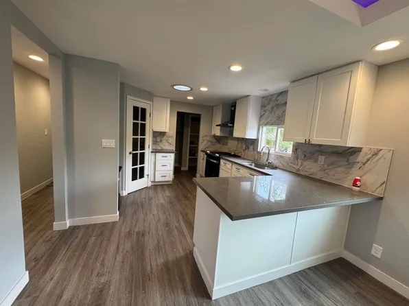 72180 Barnacle Dr, Mecca, CA 92254
