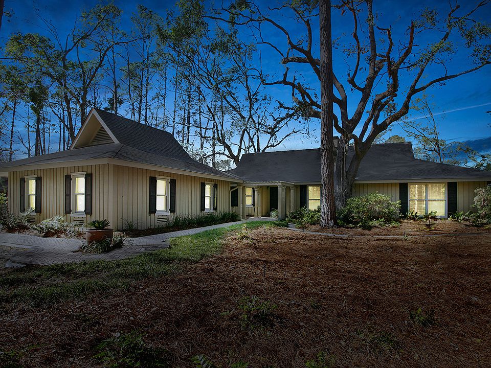 1st image of 46 Plantation Dr