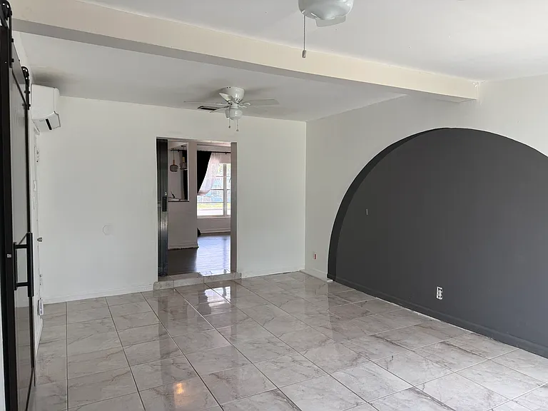 859 Canovia Ave — Photo 16