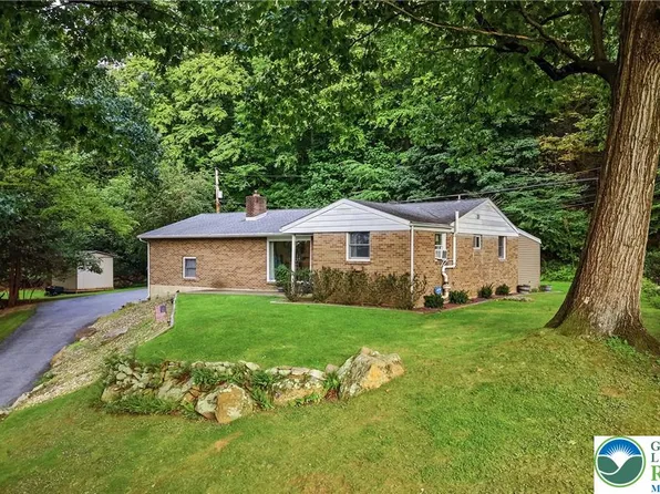 614 Greenwood St, Allentown, PA 18103