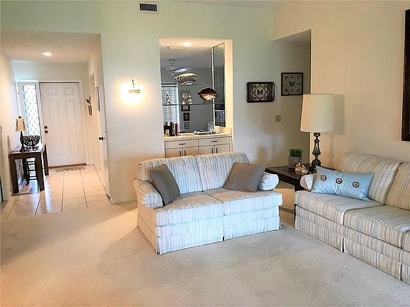 3rd image of 3833 SW Osprey Creek Way