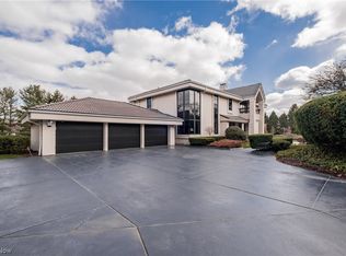 2670 Dunbarton Ave NW, Canton, OH 44708