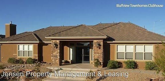 4th image of 1000 E Bluff View Dr Unit 131