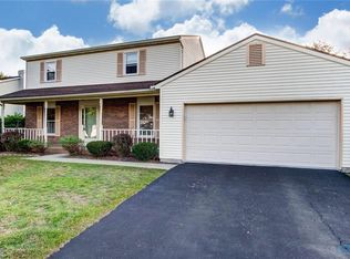 3916 Wheatlands Rd, Sylvania, OH 43560